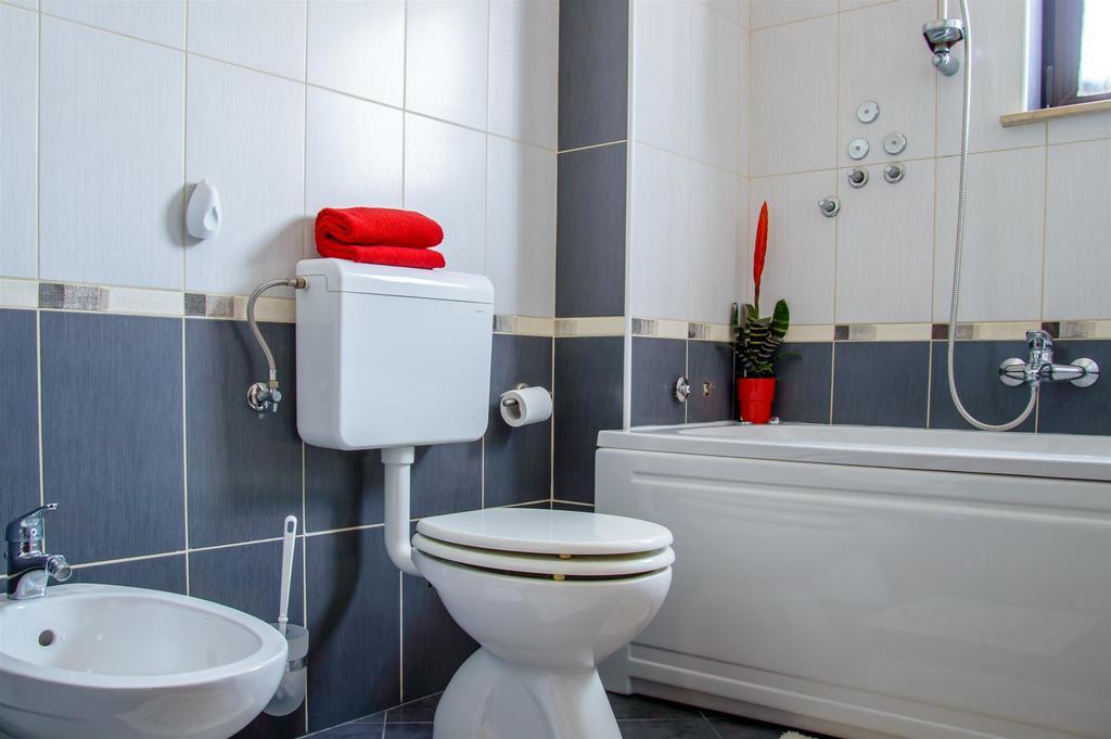 Apartment Roko Umag Bagian luar foto