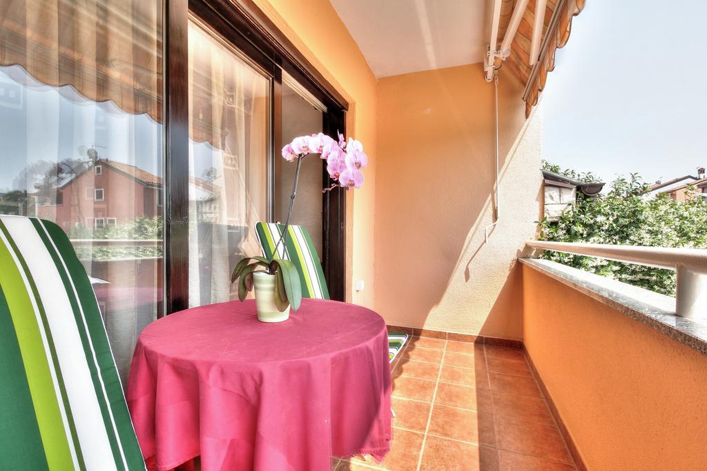Apartment Roko Umag Bagian luar foto